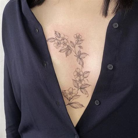 40 Sternum Tattoo Ideas to Express Your Femininity